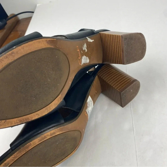 Clarks Collection Womens 9.5 Black Leather Deva Janie Open Toe Heeled Sandals - Picture 5 of 6